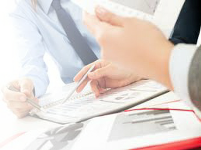 We offer a completely free consultation phone call